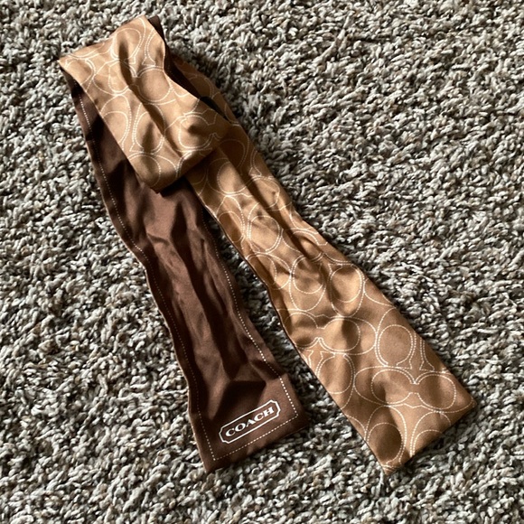 Coach Silk - tan/brown with signature logo, reversible - Picture 2 of 3